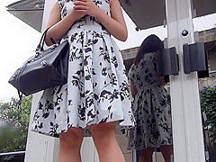 02D1122-Let an amateur beauty drink an aphrodisiac and have sex outdoors