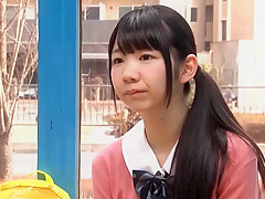 220122女子校生二人を誘ってセックスb
