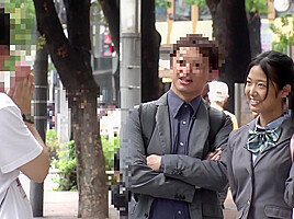 潮吹きする美女たち439483493984934838948394983493
