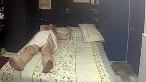 40kg Asian massages and rides my white cock