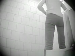 A bunch of hotties peeing in the station toilet