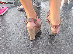 Absolutely free upskirt video with young amateur couple