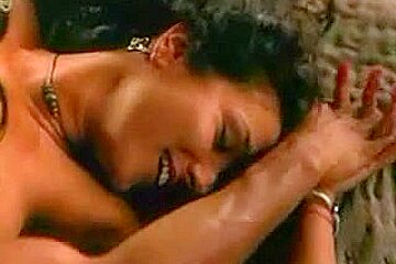 Actress Indira verma full exposed