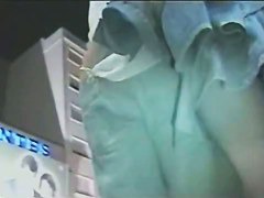 Amateur college girl public upskirt ass video
