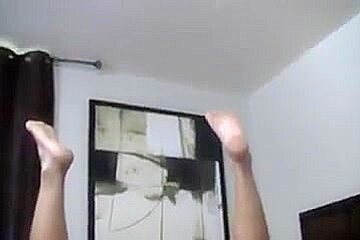 Amateur gay dude eating cum