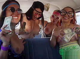 Amateur teens 18+ Got Banged In A Foursome Sex For Money