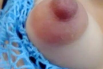 Amazing nipples in webcam