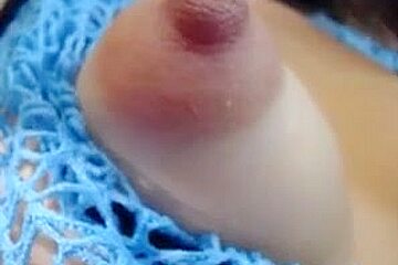 Amazing nipples in webcam