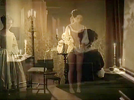 Anna Brewster, Maddison Jaizani - Versailles S01E03