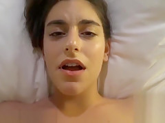 Arielle loved the creampie when she wakes up