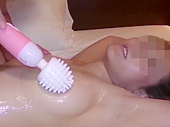Asian Wet Beauty