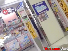 Asian teen 18+ Gets Spied On Cumming As She Fingers Her Pussy