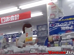 Asian teen 18+ Gets Spied On Cumming As She Fingers Her Pussy