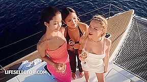 Astonishing Porn Movie Outdoor Newest Only For You - Alexis Crystal, May Thai And Megan Fiore