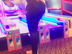 BBWs Big Asses Eating Pizza