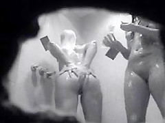 - Bath & Shower Masturbation