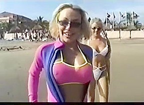 Beach bukkake pt 1