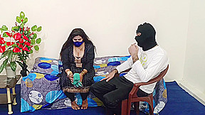 Beautiful Pakistani Maid With Big Tits Seducing Her Boss