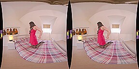 Bed Play featuring Mia J - ZexyVR