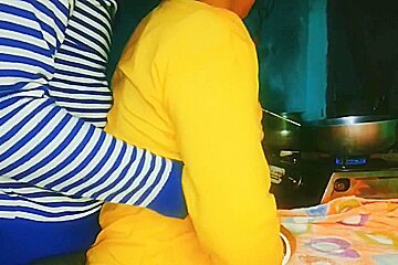 Bengali Boudi In Desi Night Fucking In Her Kitchen