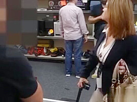 Big Boobs Amateur Business Lady Fucked By Pawn Man