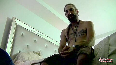 Bisexual Hairy Step daddy Squirell Has Some Experience - Squirell & Joe