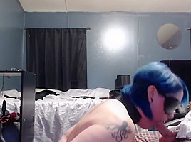Blue hair bondage emo slut deepthroating cock for facial 