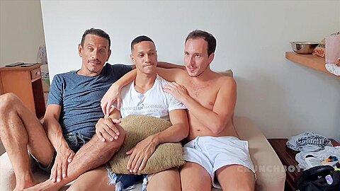 Brandon Fucked Ra By Older Latino - BarebackSexParty