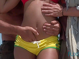 Brazilian Elodie fucks 2 guys
