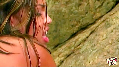 Brunette Give People On A Boat A Striptease Show And Her Tight Ass Fucked Hard