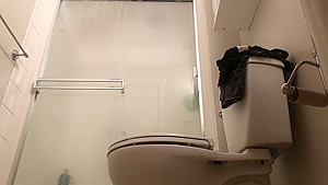 Bubble Butt teenager 18+ SPIED in the shower! Cant believe im doing this to her