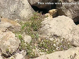 Bunny Rabbits - Seduced By The Elastic Ass While Hiking