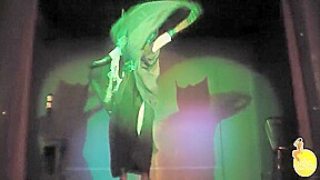 Burlesque Strip SHOW 038 Madame JoJos Tabu Nude