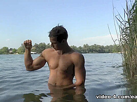 Caravan Boys - Muscle Worship - EastBoys