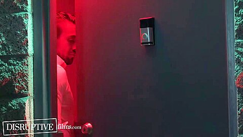 Carter Woods Follows Crush To Bathhouse & Watches Do