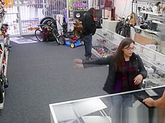 Caught pawnshop thief sucking brokers cock