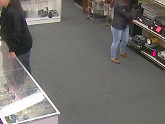 Caught pawnshop thief sucking brokers cock