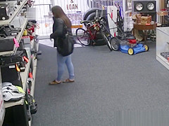 Caught pawnshop thief sucking brokers cock