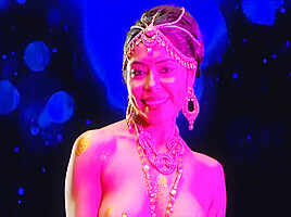 Celebrating - The Spirit of Khajuraho Farrah Kader & Elinor Chhris