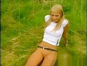 Christina_ teen 18+ Amateur HD