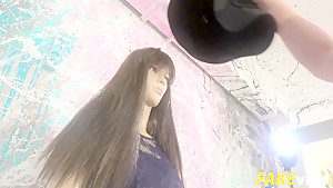 Coco Kiss In Fake Mannequin
