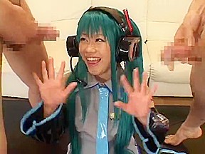 Cosplay Vocaloid - Hatsune Miko fifth of 5 (Censored)