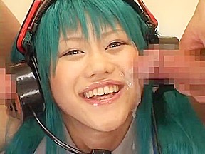Cosplay Vocaloid - Hatsune Miko fifth of 5 (Censored)