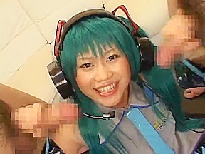 Cosplay Vocaloid - Hatsune Miko fifth of 5 (Censored)