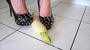 Crushing big radish