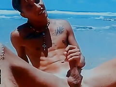 Cumming On The Beach Gx