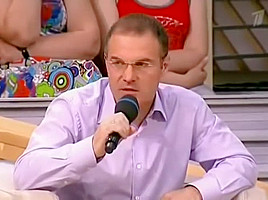 DAE - Russian DAE on TV Show (Twitching)