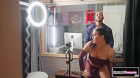 Daisy Taylor In Busty Trans Gets Barebacked By A Black Janitor