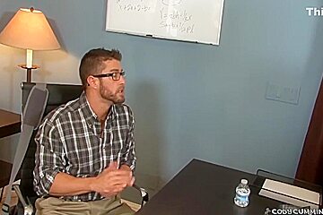 Decides To Masturbate To Straight Porn Sure - Cody Cummings