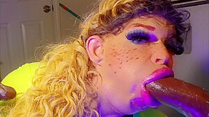 Deepthroat Machine Bbc Bimbo Transseual